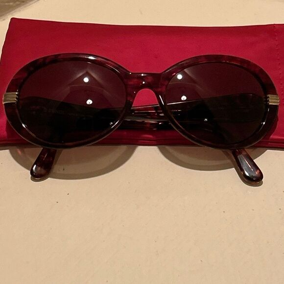 Fendi Women's Dark Tortoise Shell Sunglasses Round Brown Animal Print FS 114 - Picture 11 of 11